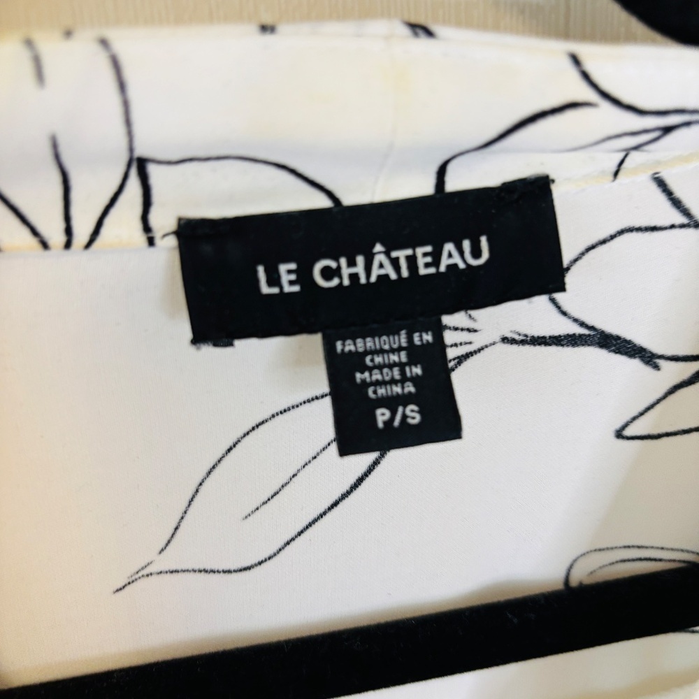 Le Chateau Black White Floral Blouse Small - Picture 5 of 10